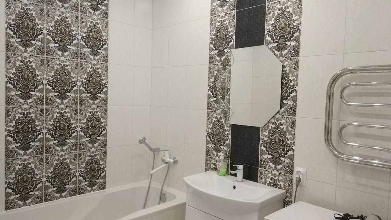По-Домашнему Уютная Квартира В Новом Доме, Центр!!! Grodno Ngoại thất bức ảnh